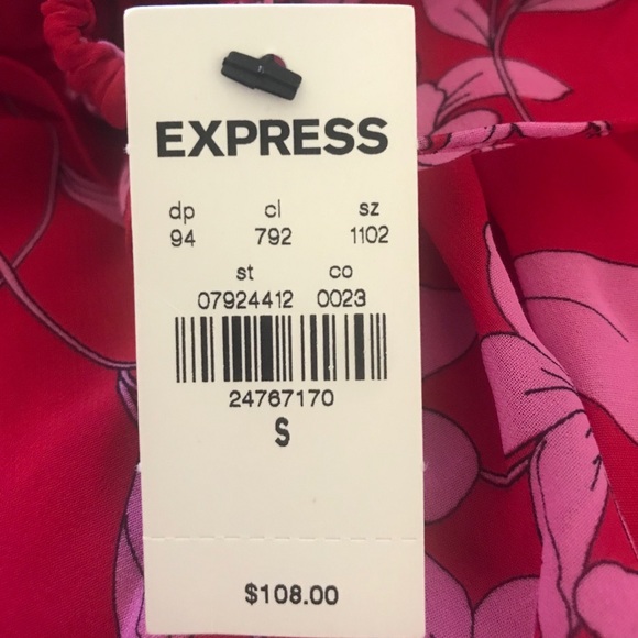 EXPRESS Floral Tiered Twist Back Maxi Dress - Picture 3 of 3